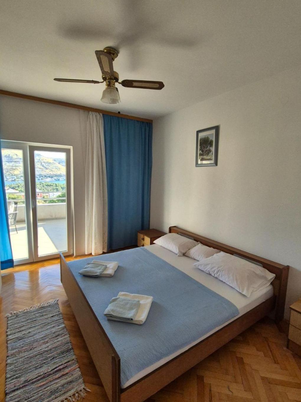Apartments Josi - Parking And Barbecue Grebastica Ngoại thất bức ảnh