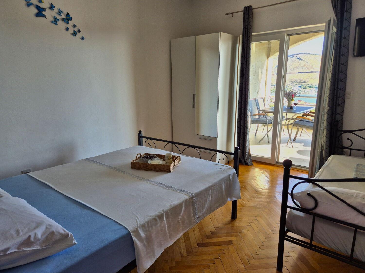Apartments Josi - Parking And Barbecue Grebastica Ngoại thất bức ảnh